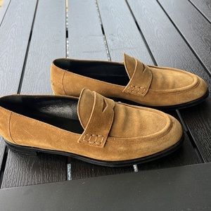 Burberry Suede Penny Loafer size 35